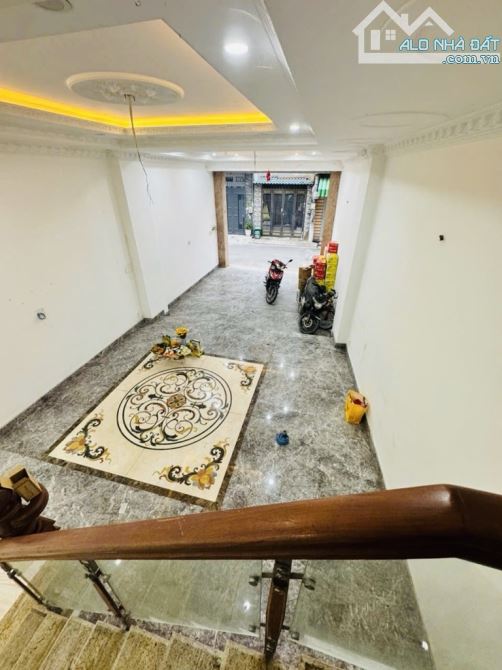 BÁN NHÀ ĐẸP 4,1X17,5M _4 TẦNG NỞ HÂU- HXT- CÓ HDT BÌNH TÂN CHỈ 6, 8 TỈ - 2