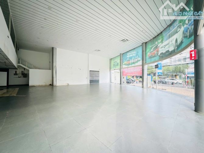 Cho thuê nhà hẻm ô tô đường 30 tháng 4 gần vincom xuân khánh giá 8 triệu - 2