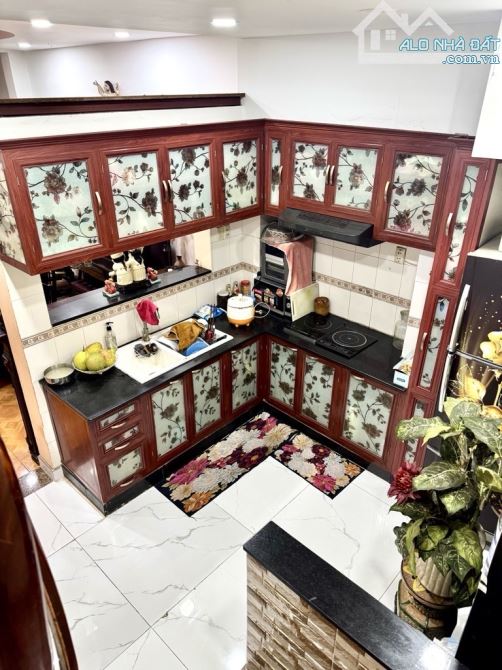 VIP 4 TẦNG BẠCH VÂN QUẬN 5 DÂN TRÍ CAO - 2