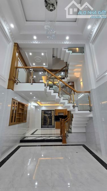 🏡 Bán Nhà Đường Tỉnh Lộ 10, Hẻm Ô Tô, Vừa ở Vừa KD, 52m2, 5 Tầng, 5 PN, 6 WC - 2
