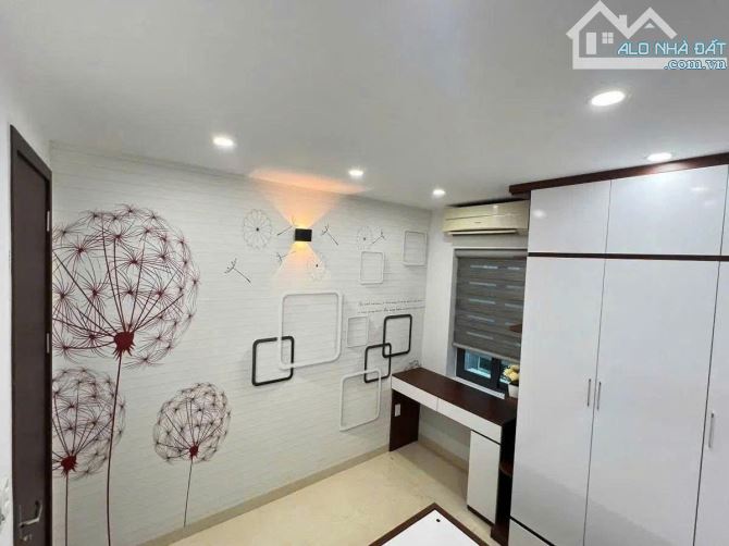 Siêu Phẩm Sát Cầu Chương Dương Long Biên 42m x 4t Giá chỉ nhỉnh 7 tỷ - 2