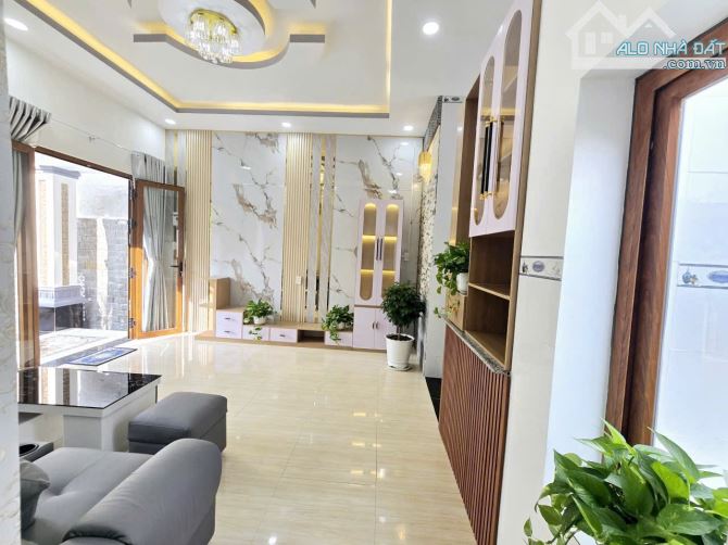 NHÀ SÂN VƯỜN PHÚ NHUẬN!!! CHỈ 1.7 TỶ!!! - 2