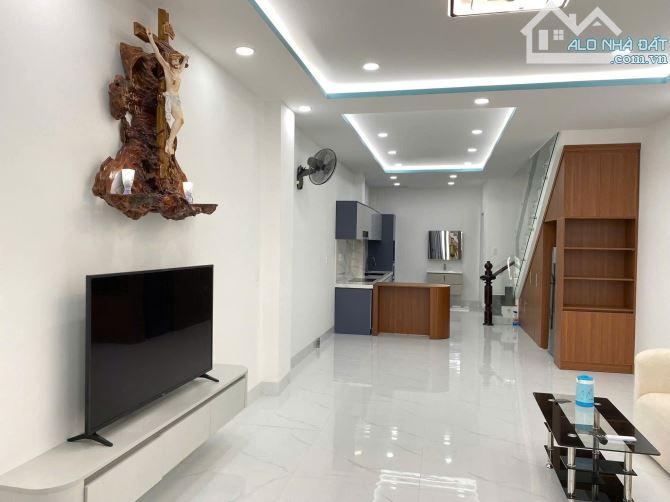 Nhà 3 Tầng giá tốt TT Nha Trang cách Biển vài phút. - 2