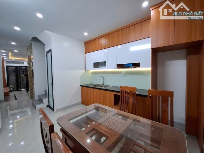 Bán nhà phố cổ Hà Đông Tô Hiệu thang máy dt 40 6 tầng - 2