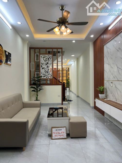 NHÀ ĐẸP KHUYẾN LƯƠNG HÀNG XÓM GAMURA PHẢI THẬT NHANH MỚI MUA ĐƯỢC - 2