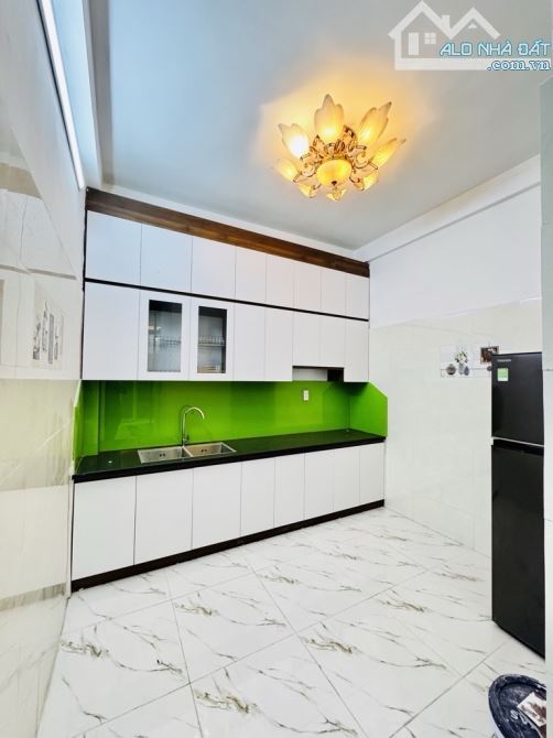 Bán nhà đại đồng  - 34m2 - 5 tầng - full nội thất - sát  đại học mở - 10m ra ô tô tránh nh - 2
