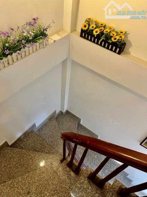 BÁN NHÀ ĐÀM QUANG TRUNG - LONG BIÊN - 41.5M2 - CÁCH Ô TÔ 10M - GẦN TRƯỜNG HỌC - 6.28 TỶ - 2