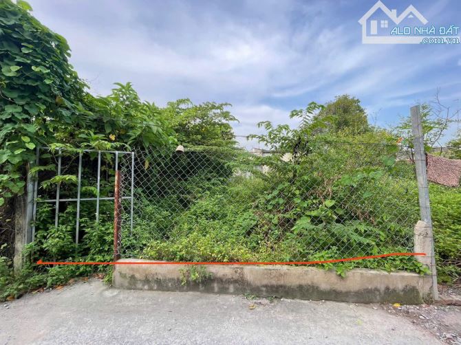 Bán 100m2 đất ngay trung tâm lái Thiêu, gần ngã tư nhà đỏ, giá 2 tỷ 500 - 2
