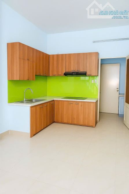 Gấp bán nhà gần Emart Phan Huy Ích, Gò Vấp, 44m2 hẻm ô tô, 2 tầng, chỉ 4 tỷ ++ - 2