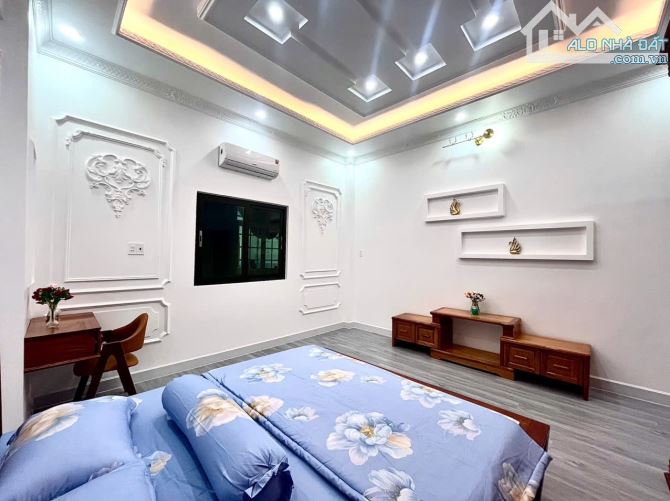 Nhà 1 Trệt 2 Lầu Mặt tiền đường Nguyễn Hiền - Trục thông NV Linh và Trần Hoàng Na - 23