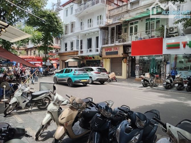 Bán Nhà mặt phố Lò Sũ, Lãi 917 tỷ - 416m2, Mặt tiền 13,8m, Giá 248 tỷ - 3