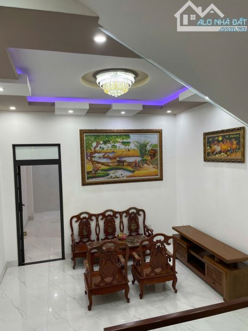 CHO THUÊ NHÀ 3 TẦNG KIỆT OTO LÊ HỮU TRÁC, GẦN BIỂN MỸ KHÊ, SƠN TRÀ_18TR - 3