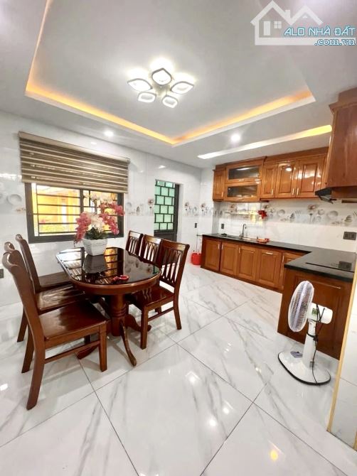 MẶT TIỀN THANH HUY- NGAY TRẦN CAO VÂN- TRƯỜNG THPT THÁI PHIÊN- DÒNG TIỀN 25TR/TH- NHỈNH 6 - 3