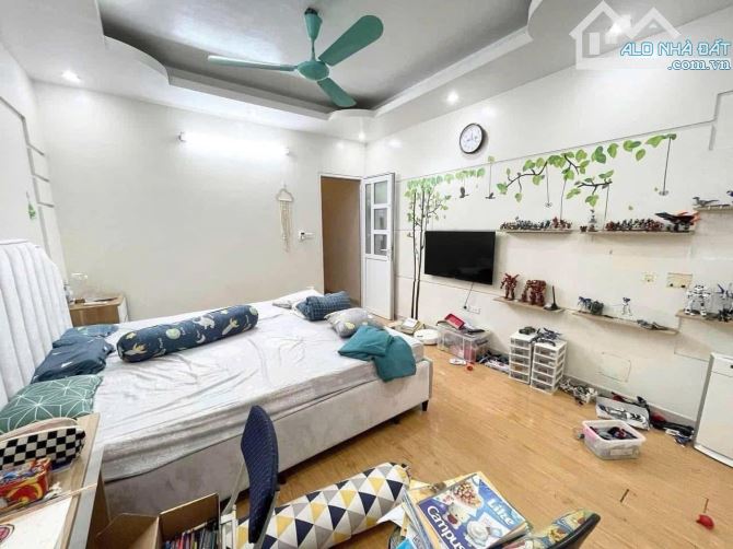 Hoàng Hoa Thám, 43m, 6ngủ, Ngõ ba gác thông, Dân xây đẹp ở ngay, Sổ vuông vắn, Giá rẻ hiếm - 3