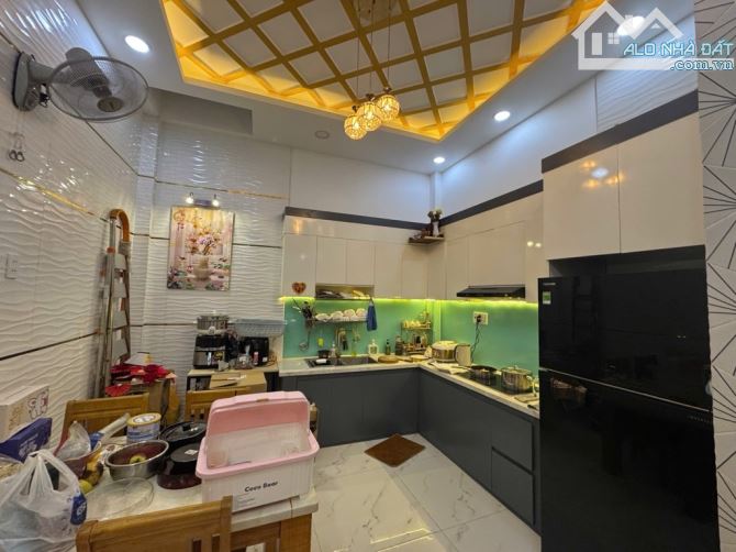 BÁN NHÀ PHỐ MỚI - ĐẸP - 3 TẦNG - 4x12M - QUANG TRUNG GÒ VẤP, 5 TỶ LẺ - 3