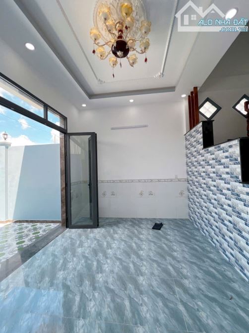 Nhà Mới Xây 1 Trệt 1 Lầu – 2PN + Sân Ô Tô – Thổ Cư 100% – Sổ Hồng Riêng - 3