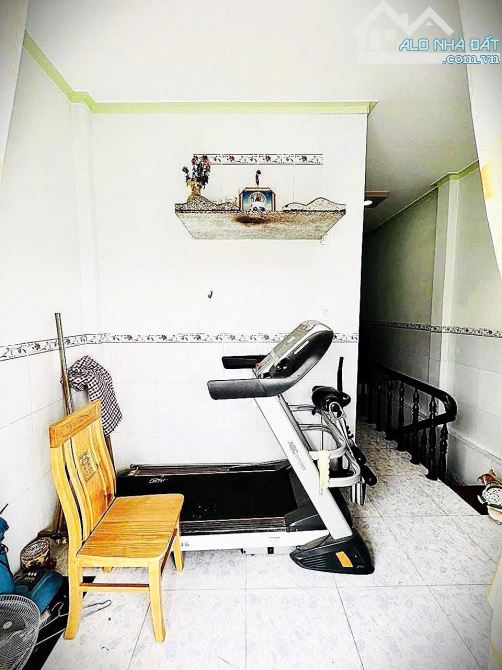 Bán gấp nhà lầu thống nhất gần vincom giá tốt chỉ 2ty8 hẻm xe hơi quá rẻ đầu tư - 3
