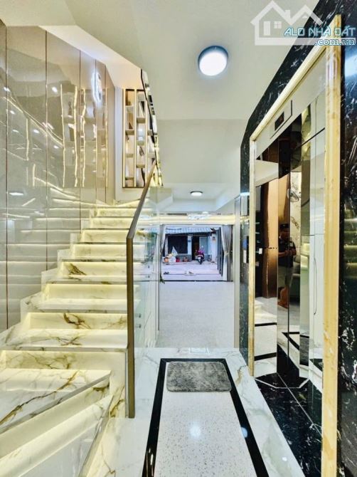 💰XE HƠI NGỦ TRONG NHÀ - GẦN SÂN BAY - 5TẦNG - THANG MÁY - THIẾT KẾ HIỆN ĐẠI, CAO CẤP 11TỶ - 3