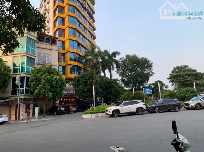TT Q. CẦU GIẤY- TÂY HỒ- BA ĐÌNH- GẦN PHỐ- Ô TÔ 30m- DÂN XÂY- M T5,4- VÕ CHÍ CÔNG - 3