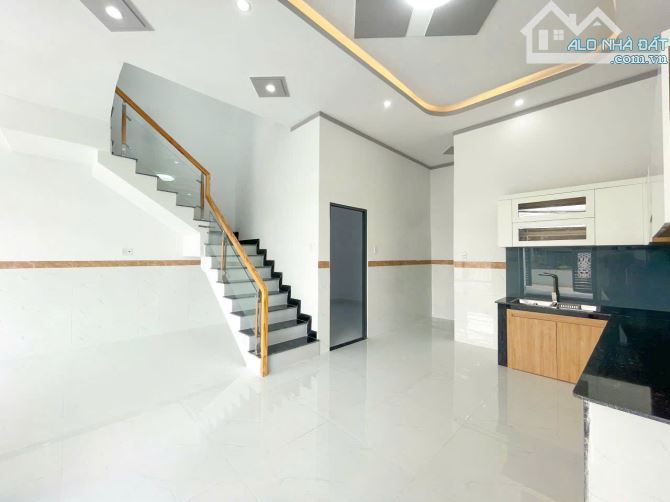 BÁN NHÀ SỔ RIÊNG THỔ CƯ -NGANG 7x15 - GẦN TRẠM THU PHÍ BỬU LONG - 3