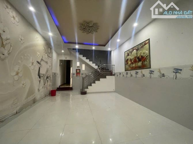 BÁN GẤP NHÀ ĐƯỜNG HUY CẬN NGAY ĐH NGOẠI NGỮ, KIẾN TRÚC PHÙ HỢP ĐẦU TƯ CHỈ 10,X TỶ - 3