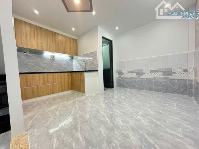 🏡Bán nhà Văn Thân - 32m2 - 3 Tầng , 3pn - HXH , An Ninh - Ngang 3.5m - Chỉ 4.4 Tỷ 💵 🇻🇳 - 3