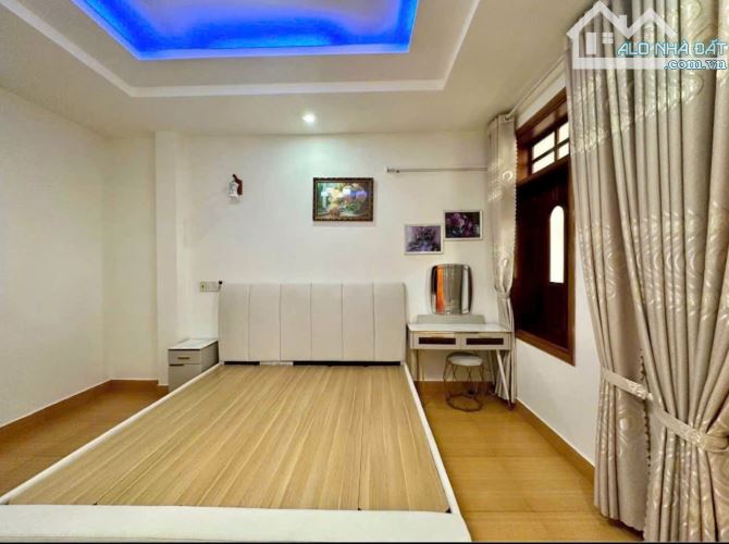 Nhà đẹp TTTP Nha Trang 107mv * 3 tầng đường Trần Thị Tính, sổ hoàn công, cách biển 700m - 3