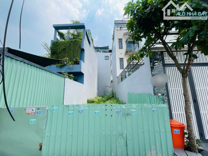 Hót- Đất mặt tiền P.Linh Đông ngay góc Vành đai 2-Phạm Văn Đồng 107m2 full thổ nhíc 7 tỷ - 3
