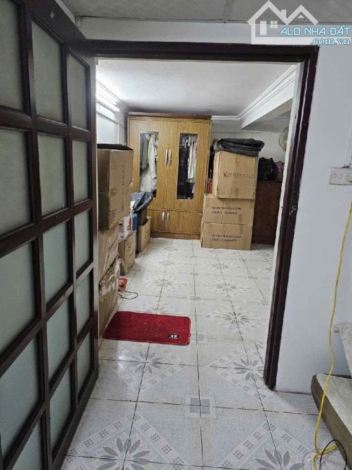 Bán tập thể Ngọc Lâm 100 m Ba ngủ gần công viên trường học pháp cấp hơn 3 tỷ - 3