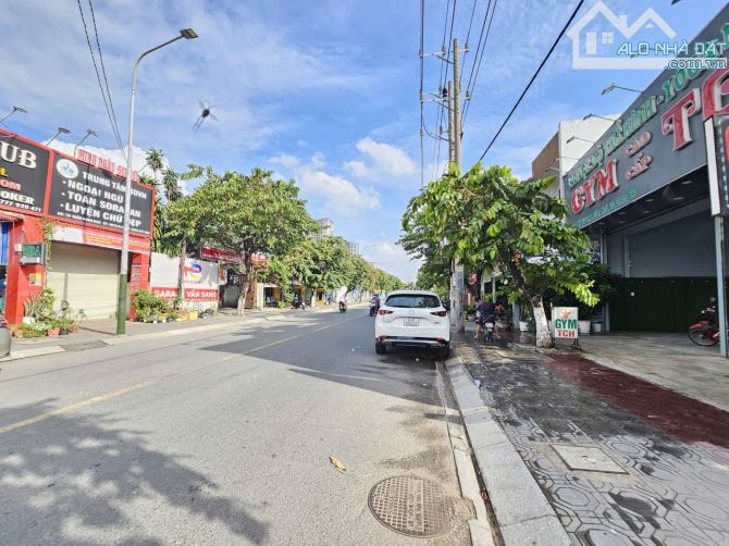 Nhà mặt tiền đường Trần Hưng Đạo, phường Đông Hòa, TP Dĩ An - 3