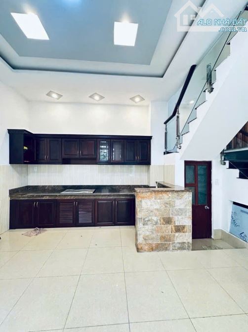 Căn góc 2 mặt tiền  Hẻm 8m có vỉa hè  Phạm Văn Chiêu P14 Gò Vấp  4.8x20m  Giá 11.1 Tỷ - 3