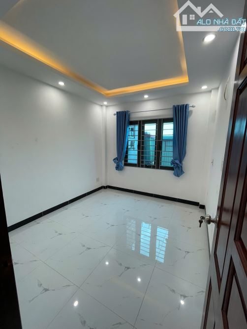 Bán nhà Phú Lương 35m2x4T, 5 phòng/ vị trí đẹp ngõ nông-10m ra đường ô tô tránh như ảnh - 3