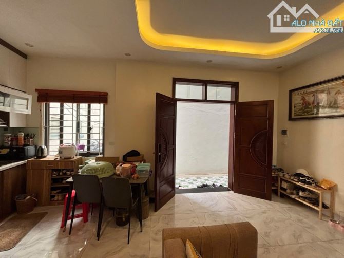 Xuân La, NHÀ ĐẸP, MẶT TIỀN RỘNG, 8,5 tỷ, 32 m2, pháp lý đầy đủ - 3