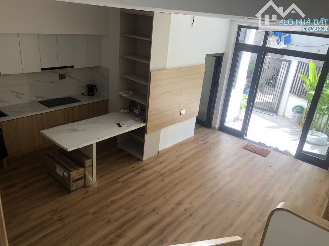 BÁN NHÀ KIỆT HOÀNG DIỆU 2 tầng 80m^2  giá: 5,6 tỷ - 3