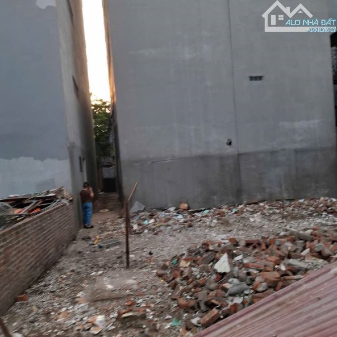 MẢNH ĐẤT HIẾM – GIÁ HỢP LÝ KHU VỰC HỒ TÂY – XÂY NHÀ CHO TÂY THUÊ _31M2 – 7,3 TỶ. - 3