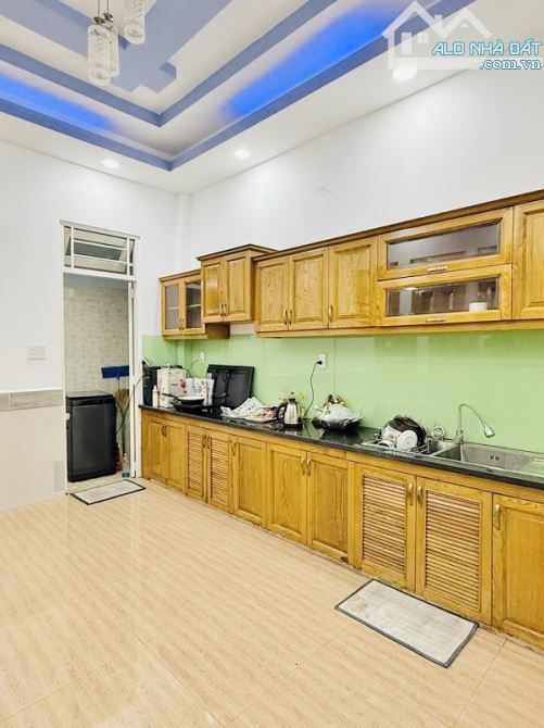💥SIÊU PHẨM NGAY CÔNG VIÊN LÀNG HOA LÊ VĂN THỌ GÒ VẤP - HẺM XE HƠI - NHÀ 4 TẦNG MỚI ĐẸP - 3