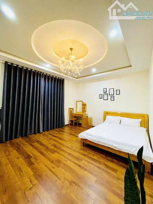 CHO THUÊ NHÀ NGUYỄN TRUNG TRỰC P4 ĐA LẠT - 5PN - 12 TRIỆU/THÁNG - 3