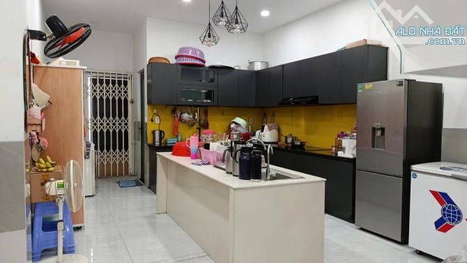 NP890 Bán nhà 1 trệt 1 lầu mới cứng gần Trường Nguyễn Bỉnh Khiêm, Quang Vinh:    * Giá: 5 - 3