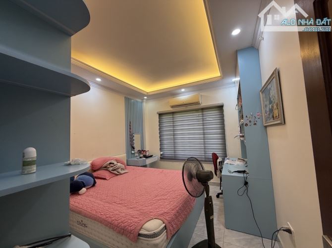 Nhà đẹp Tứ Hiệp 10.x Tỷ Vị trí trung tâm Thanh Tri Đường ô tô tránh, DT 38m - 3