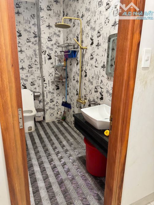Bán nhà 4 tầng kiên cố hoàn công đủ, 90m2 - 9.5 tỷ. Xe hơi đỗ cửa gần chợ Tân Lập - 3
