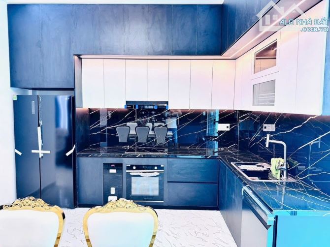 Mặt tiền đường Khu dự án Anh Tuấn- Nhà Bè - 90m2 -4 tầng - Full nội thất - 12.5 tỷ - 3