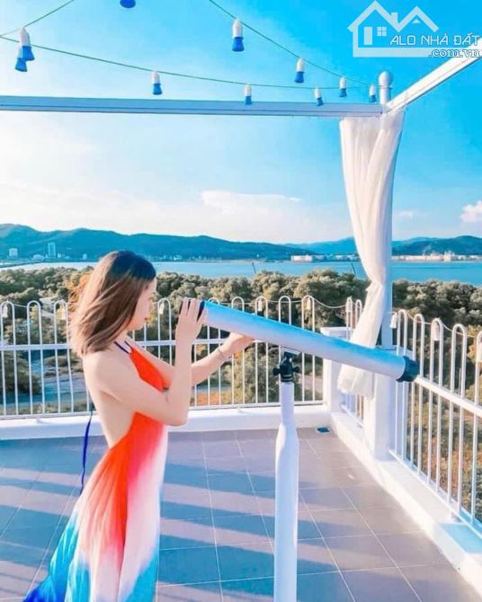 BÁN SIÊU VILLA NGHỈ DƯỠNG SANTORINI – KHU BT SỐ 1 TUẦN CHÂU  DT 520m², 3T MT13  giá 24.8 t - 3