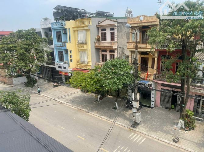 BÁN NHÀ MẶT KINH DOANH HỒ NGỌC LÂN, KINH BẮC, BN / DT 79M2 GIÁ 9,6 - 3