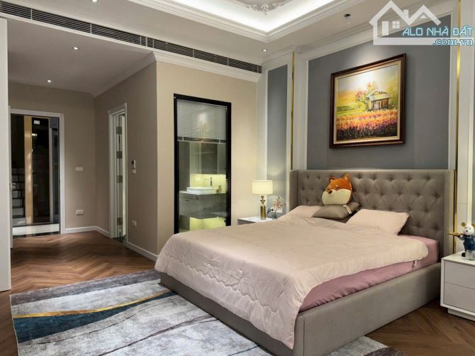 TRẦN THÁI TÔNG - 50M² - 4 TẦNG - MT 4.2M - 11 TỶ - NGÕ NÔNG, VÀI BƯỚC RA OTO TRÁNH - 3