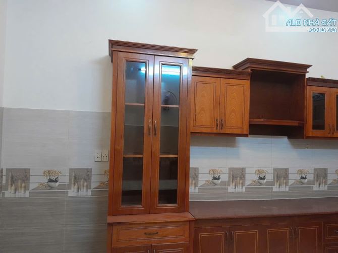 💥💥 NHÀ GẦN NGÃ 3 ĐÔNG QUANG  - TRẦN THỊ HÈ - ĐƯỜNG 8m XE HƠI THÔNG - 3