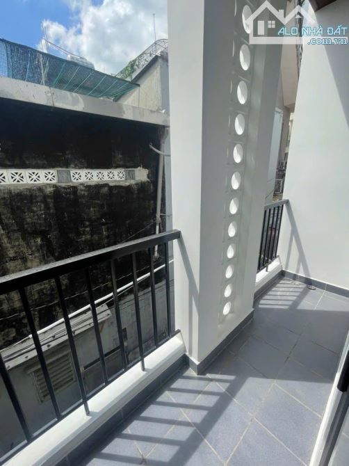 SIÊU PHẨM - NHÀ MỚI NÉT - BTCT THOÁNG  KV VIP TÂN SƠN NHÌ - TÂN PHÚ - 56M² - 3