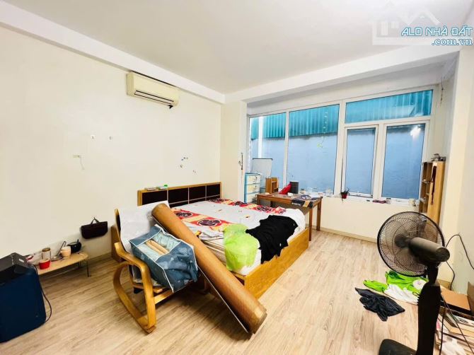 Bán nhà ngõ 266 Đội Cấn quận Ba Đình - Sổ đỏ 44m2 - 4 tầng - MT 3,7m - Giá chỉ 10 tỷ - 3