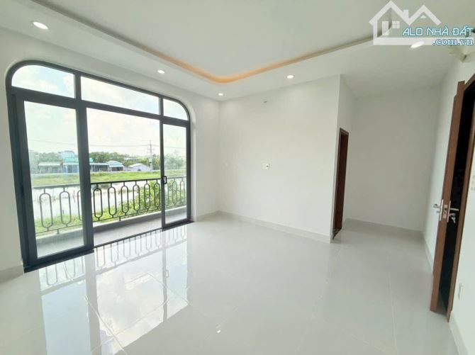 Tôi cần bán nhanh Căn nhà mới xây 1 Trệt, 2 lầu, Xã Tân Phú Trung, Củ Chi ( SHR Hoàn công) - 3