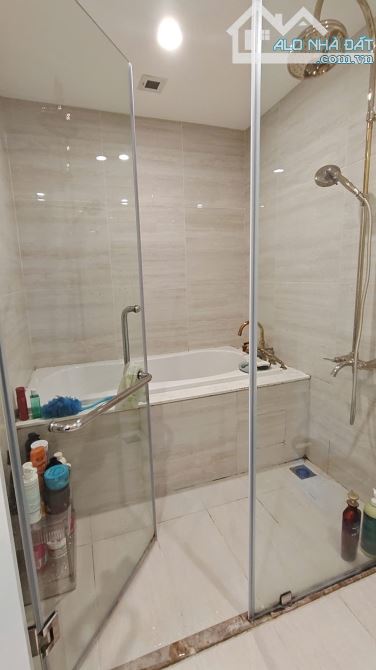 Bán chung cư cao cấp BRG Legend Hilton Trần Quang Khải, dt 116m2, 2 ngủ to, 1 ngủ phụ - 3