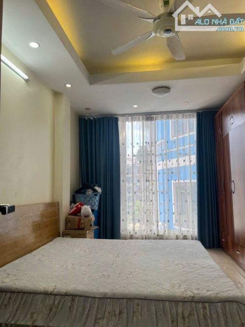 Nhà lô góc đẹp Triều Khúc 46m2 4 tầng 10,5tỷ - 7